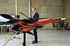 Samferdselsminister Jon-Ivar Nygård (Ap) lanserer stortingsmelding om droner og ny luftmobilitet i dronehallen på Bjørnholt videregående skole i Oslo.