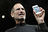 Apples styreformann og tidligere toppsjef Steve Jobs døde onsdag 5. oktober, 56 år gammel. En ny bok om han kommer ut i dag.