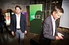 Netcom-sjef August Baumann (til høyre) overtar selskapet til Tele2-sjef Arild Hustad etter at Netcom-eier TeliaSonera blar opp fem milliarder svenske kroner.