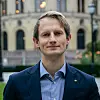 Stortingsrepresentant Aleksander Stokkebø (H) stilte energiministeren spørsmål om hvor mange kilometer transmisjonsnett som er blitt bygget. Foto: Cecillie V. Jensen