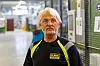 Sven Åge Svensen en erfaren fagmann som har jobbet på fabrikken lenge. Foto: TUM Studio