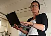 JOBBER VIDERE: Fornyingsminister Heidi Grande Røys kan fremdeles ikke si noe om når eID og en felles pålogging vil være klar.