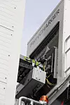 Ladepluggen fra tyske Ferrycharger (Stemmann) er koblet til fergen. Maks overføringseffekt er 1500 kW.