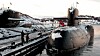 Illustrasjonsbilde: Utrangerte russiske atomubåter ligger til kai i Severomorsk, hvor den russiske nordflåten har sin base. Arkivbilde fra 1. januar 1998.