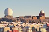Hvordan trusselbildet oppleves, avhenger av hvor du bor. Vardø er en av kommunene som har fått minnesmerker i gave av russiske myndigheter. Ordføreren ønsker å rive dem.