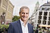 Ap-leder Jonas Gahr Støre mener ikke at norsk olje nødvendigvis bør bli liggende ubrukt under havbunnen.