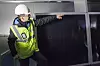 Kurt R. Olaussen forteller at det valgte ventilasjonsanlegget har svært høy gjenvinningsgrad og vil spare sykehuset for store strømutgifter hvert år. Foto: Mari Gisvold