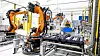 Roboter spiller en sentral rolle på Siemens' batterifabrikk. Foto: Eirik Helland Urke