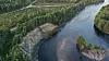 Område hvor utglindningen av elvebredden har fortsatt etter at uværet Hans sist høst forårsaket ras.