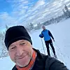 Terje Aasland og kona Marit i løypene på Kyrkjebygdheia i Nissedal der de har hytte. Foto: Privat