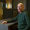 Veidekkes Dan Robert Granerud vil inn i et kommende marked for flytere. Havvindutbyggingen vil kreve så mange hoder og hender at han ser oppbyggningen av nye midlertidige samfunn som en av de større utfordringene som må håndteres. Foto: Joachim Seehusen