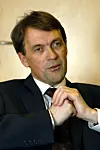 BLIR HER: - Norsk Hydro blir i Norge. Her er kompetansen vi har behov for, og hjemmebasen vår, sier Eivind Reiten. FOTO: KNUT STRØM