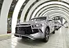 Nye biler er produsert ved BYDs megafabrikk i Zhengzhou i Kina. Anlegget vil bli større i utstrekning enn hele San Francisco og ti ganger større enn Teslas Gigafactory i Nevada.
