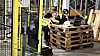 Svenske ingeniører på besøk for å kontrollere at automatikken fungerer som den skal. Foto: Knut Bjørheim