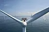 Vattenfall oppførte verdens første storskala havvindpark Horns rev 1 cirka 20 kilometer vest for Jyllands-kysten i Danmark.