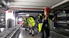 Besøkende i bygget til det nye Nasjonalmuseet måtte gå krokrygget gjennom den tekniske mellometasjen tirsdag.