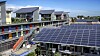 Selger strøm: De nyeste byggene i Vauban har sydvendte skråtak med solceller. Tidvis produserer disse mer enn byggene bruker og strømmen ledes til andre strømkunder.