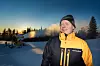 – Jeg er kanskje mer opptatt av vær enn de fleste, sier snømaker Mads Mørch. Foto: Eirik Helland Urke
