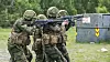 Soldater fra HV-01 under lagførerkurs på Rygge i juni 2017, bevæpnet med AG3. Foto: Hans Kristian Bergan / Forsvaret