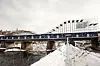 Det snødekte stillaset haren helling på 30 grader, og deltakerne vil sveve mer enn 15 meter før landing i retning sentrum av byen. Foto: Johan Peter Krauge