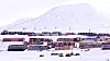 Mye av bebyggelsen på Svalbard er dårlig isolert, og svært mye energi kan spares ved å etterisolere boligene og næringsbyggene.