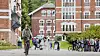 En halvtimes kjøretur eller togtur sørover fra hovedstaden ligger NMBU, Norges miljø- og biovitenskapelige universitet, som huser morgendagens grønne ingeniører og problemløsere.