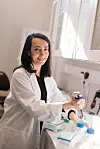 – Som internasjonal forsker har det vært fint å bli kjent med det store internasjonale miljøet her, sier førsteamanuensis Pelin Kocatürk Schumacher ved NMBU. Foto: Sofie Holtedahl
