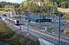 Tog som kommer ut av Nøklegårdtunnelen, like ved Solum omformerstasjon. Foto: Hans Morten Tamnes