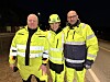 Fra venstre: Torbjørn Rønning, seniorrådgiver elektro, Benedichte Hellestøl, direktør utbedring og drift og Frode Sønnik Haaversen, driftsrådgiver på strekningen. Foto: Halldis Skogen/ Nye Veier.
