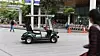 Forskere i Singapore at folk lar bilen stå, og i stedet bestiller en førerløs biltaxi. Her blir bilen testet ut på National University of Singapore.