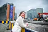Statssekretær Abel Cecilie Knibe Kroglund (Ap) i Samferdselsdepartementet vil at det skal bli slutt på klimagassutslipp fra byggeplasser i EU, slik det i dag er i rundkjøringen utenfor EU-kommisjonen.