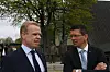Konsernsjefene til Yara og Kongsberg Gruppen, Svein Tore Holsether (t.v) og Geir Håøy legger vekt på klima- og miljøgevinst ved å ta i bruk autonome, elektriske skip i nærskipsfrakt. Foto: Tore Stensvold