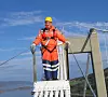 Brubygger-teknologi utvikles av Statens vegvesen og samarbeidspartnere som Kjeller Vindteknikk i Sulafjorden. Prosjektleder Jørn Arve Hasselø sier at Sulafjorden er den mest ekstreme fjorden han har jobbet med. Foto: Statens vegvesen