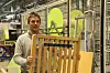 Fabrikksjef Knut Johan Stenerud planlegger ytterligere automatisering for å sikre konkurransekraften til bedriften.