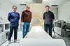 Da TU besøkte forskermiljøet i Ålesund, var forsker Kjell-Inge Gjesdal (midten) og radiograf Carl Petter Kulseng (t.v.) på vei til verdens største radiologikonferanse, RSNA i Chicago. Målet er å bygge nettverk og prøve å informere om metoden Split Dynamics i sentrale internasjonale miljøer. De har fått patent på metoden. Endre Grøvik til høyre. Foto: Jørn-Arne Tomasgard