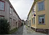 - Utvalget av treprodukter til utvendig kledning og terrasse har aldri vært større enn det er i dag. Dette krever at huseiere, utbyggere, arkitekter og entreprenører har kunnskap om materialene og de belastningene som de vil bli utsatt for., sier Lone Ross Gobakken.