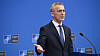 NATOs generalsekretær Jens Stoltenberg snakket fredag morgen med sjefen i Det internasjonale energibyrået, Fatih Birol.