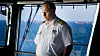 Kaptein Gus Andersson er konsentrert. Han har ansvar for verdens største cruiseskip. Foto: Eirik Helland Urke