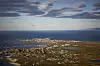 Forsvaret ikke har søkt om å opprette testområde for droner utenfor Andøya. Her fra Andenes nord på øya. Foto: Tore Meek/NTB