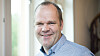 Bård Baardsen, rådgiver i Norsk Varmepumpeforening, er glad for at flere partier på Stortinget nå vil ha en langsiktig strategi for rehabilitering av bygninger til passivhusnivå.
