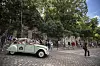 Liten nok til å komme frem der andre sliter, her på Montmartre i Paris. Nå kommer elbil-utgaven.