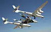 VMS Eve og VSS Unity på den første flygningen. Disse er også bygd av Scaled Composites. Foto: Virgin Galactic