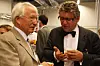OLJESJEFER:Statoils første direktør, Arve Johnsen (t.v.), ga en interessant oversikt over norsk petroleumshistorie ved nyåpningen av Flerfaselaboratoriet. Her i samtale med adm.dir. Erik Haugane i Det norske. ¿ DNO (forløper for Det norske) har vært med hele tiden, men er blitt stemoderlig behandlet, sa Johnsen i sitt foredrag, og la til at det er et godt tegn at selskapet nå fremstår mer livskraftig enn noensinne. - Bra at flere norske selskaper konkurrerer, mener Johnsen, som ikke er særlig begeistret for fusjonen av Hydro og Statoil.