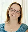 Kathinka Leikanger er seniorforsker ved Sintef med ekspertise innen brannsikkerhet i bygg. Foto: Privat