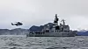 NH90 går inn for landing på KV Andenes i Vågsfjorden i oktober 2021.