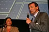 MISTER: - Hva synes du om at miljøinvesteringene havner i Sverige, spurte adm. direktør for Södra Cell Tofte, Stein Altern, statssekretær Henriette Westrin.