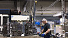 Bilde fra en tidligere anledning ved produksjonslokalene hos bildelprodusenten Kongsberg Automotive i Hvittingfoss.