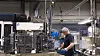Bilde fra en tidligere anledning ved produksjonslokalene hos bildelprodusenten Kongsberg Automotive i Hvittingfoss.