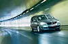 14: Familiens store favoritt, VW Touran, har fått en liten facelift og en 14-plass på norsk salgsstatistikk. Gjennomsnittlig CO2-utslipp: 170 g/km