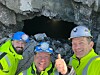 Fornøyde karer ved gjennomslaget i det nordre løpet onsdag. Fv. Kristoffer Brekke (LNS), Kuno Jolanki (LNS) og Flaviano Solesin (Sotra Link Construction).